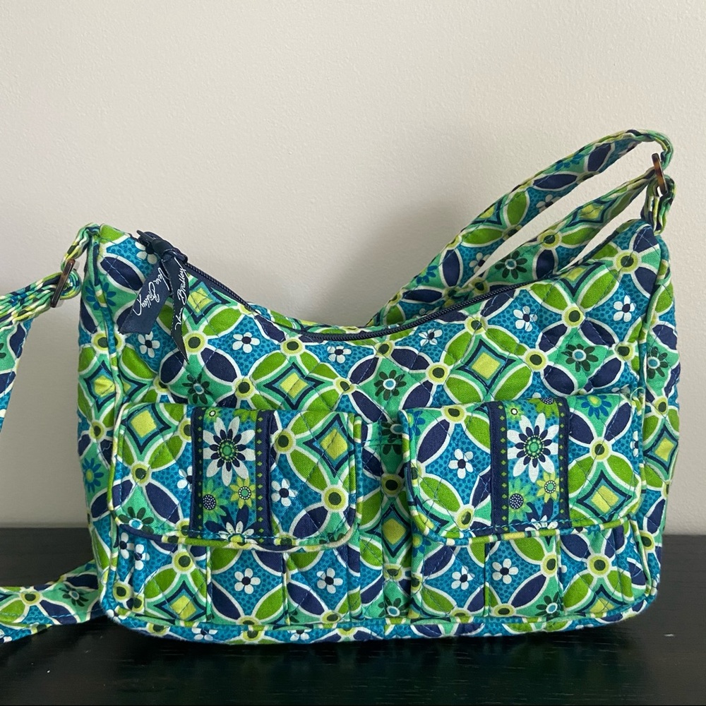 Vera Bradley Daisy Daisy Small Crossbody Shoulder Bag